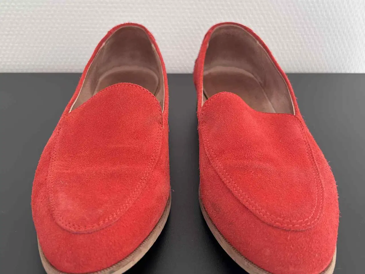 Billede 2 - Shoe The Bear ruskind loafers / sko, røde, str. 40