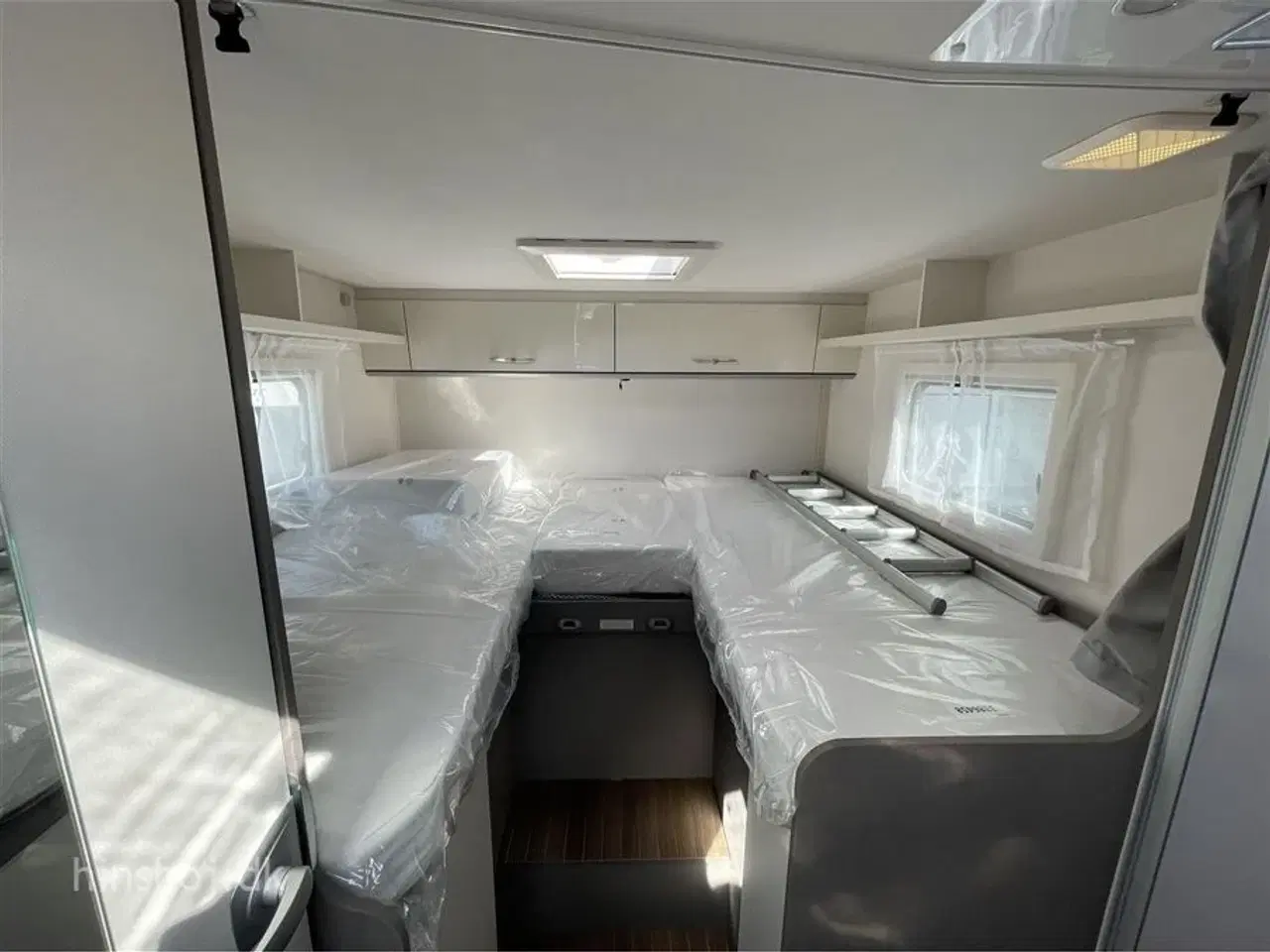 Billede 9 - 2024 - Etrusco T 7.3 SF Complete Sel.   Lækker Autocamper med enkelsenge fra Hinshøj Caravan