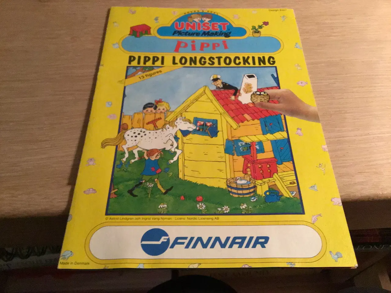 Billede 3 - Receptkuverter, servietter og påklædningsdukker