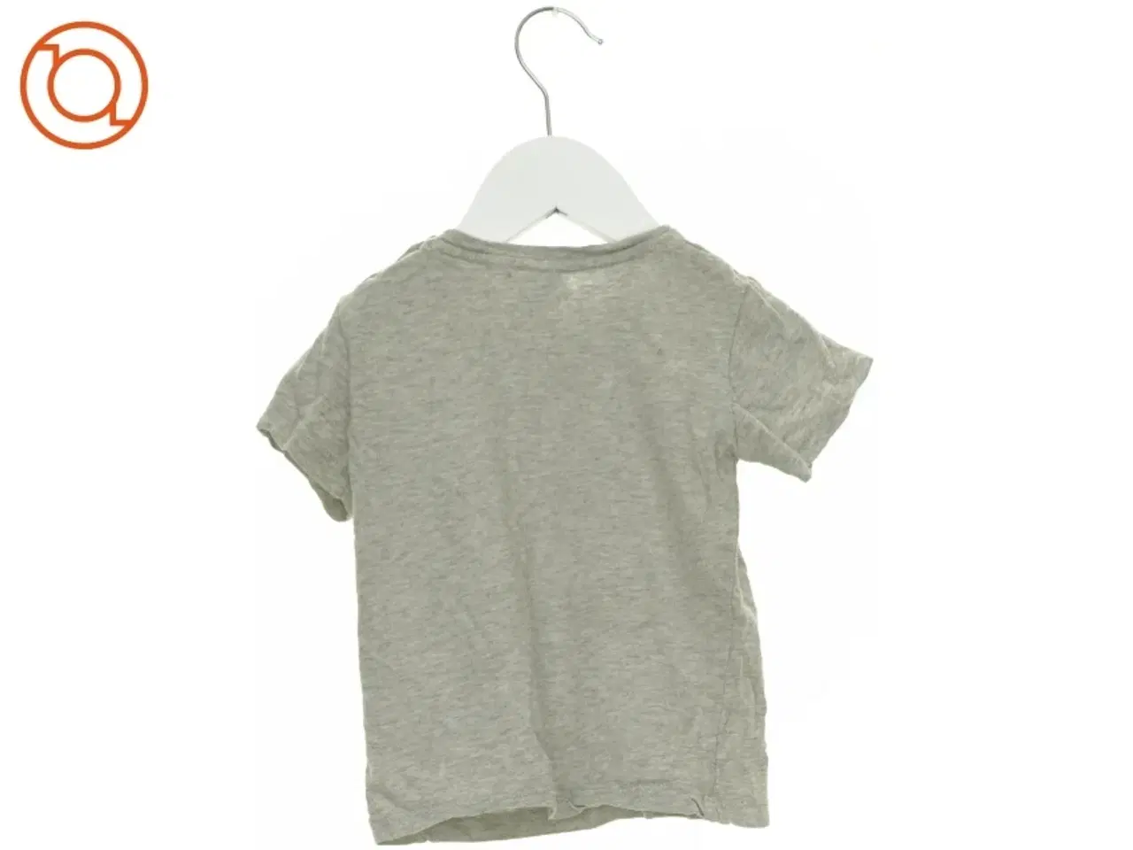 Billede 2 - T-Shirt med Mickey Mouse motiv fra H&M (str. 80 cm)
