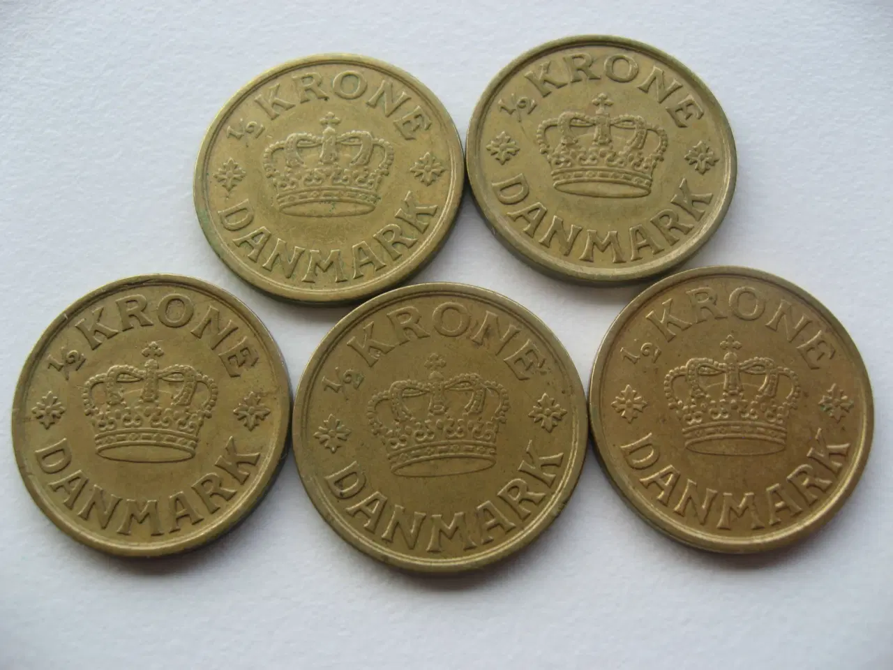 Billede 2 - Flot komplet sæt 1/2 kr 1924-1940, Samlet pris