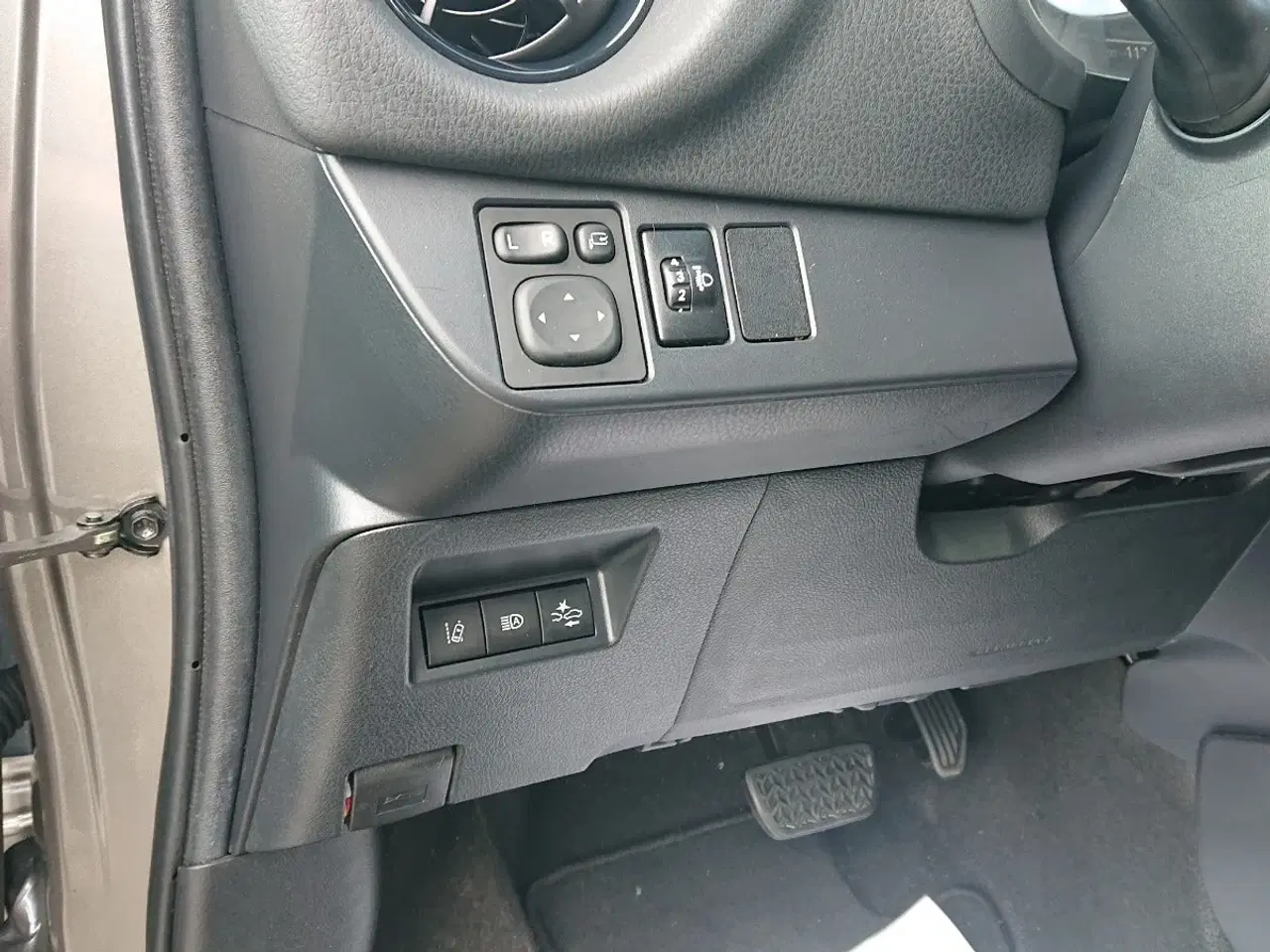 Billede 11 - Toyota Yaris 1,5 Hybrid H3 Limited Smart e-CVT