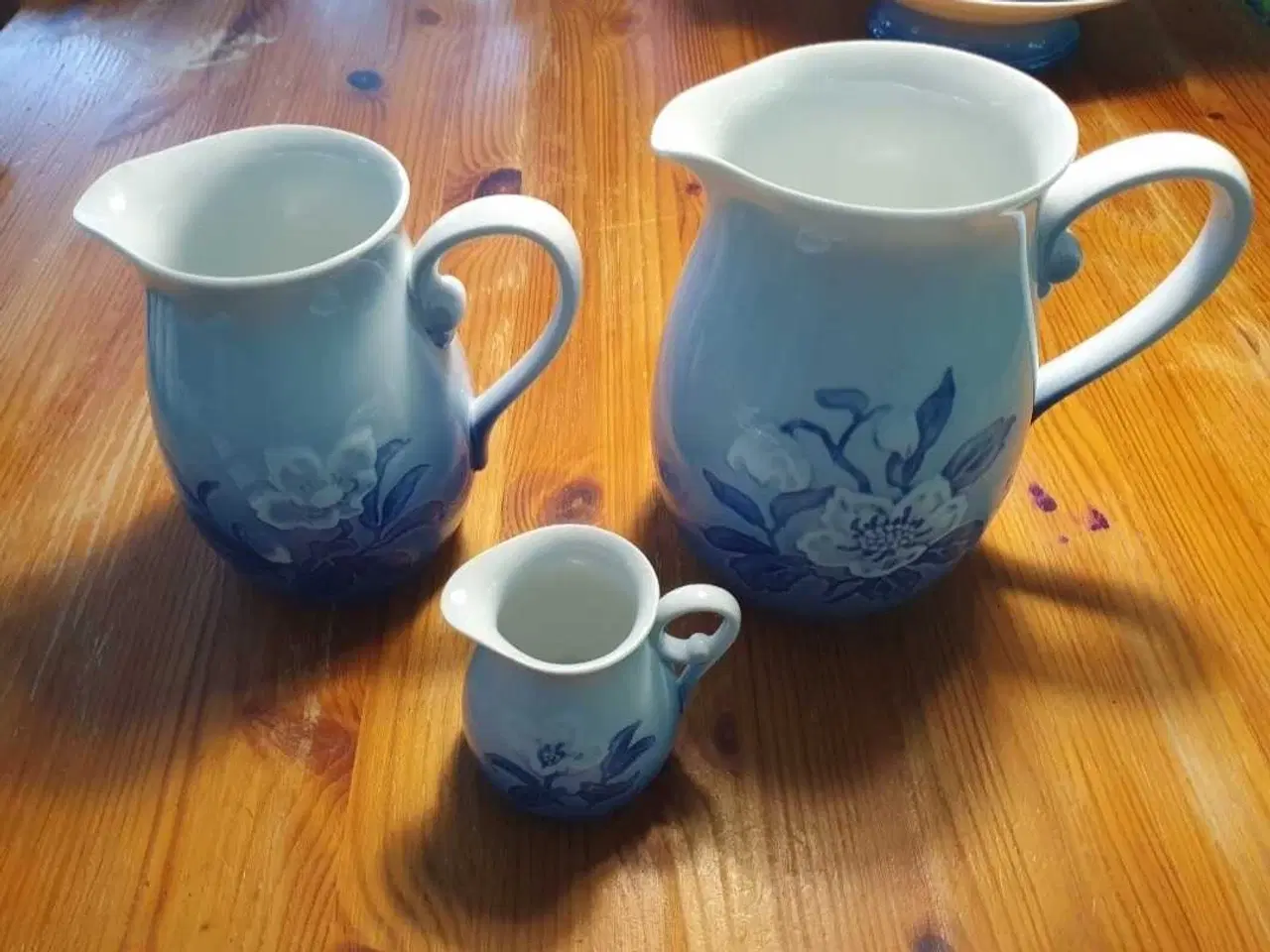Billede 7 - Julerosen- spise og kaffestel  samlet 