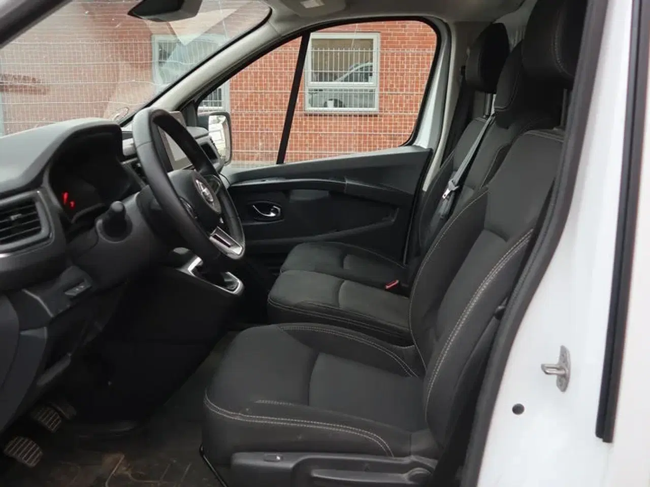Billede 8 - Varebil NISSAN Primastar 2.0 DCI 150