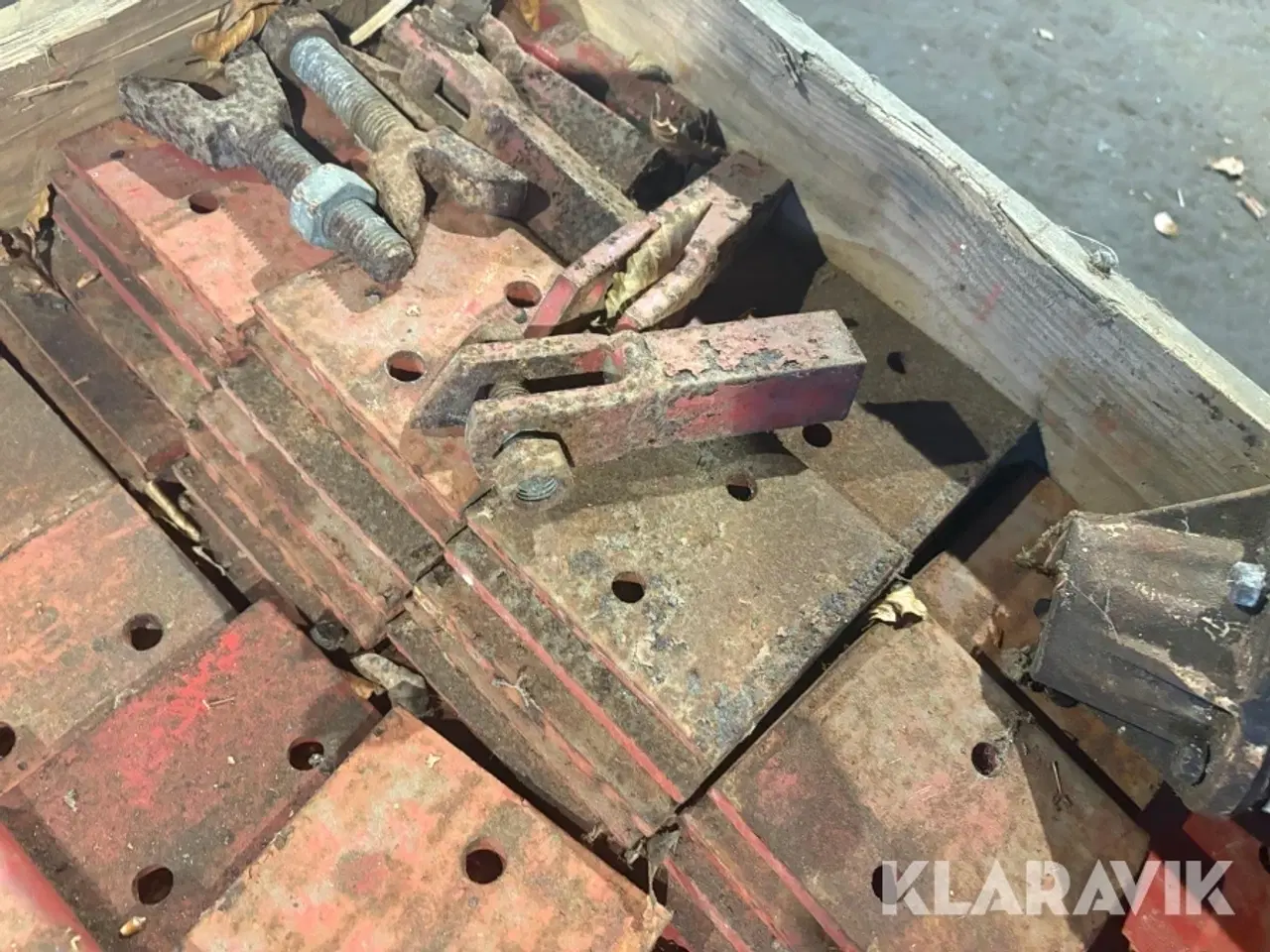 Billede 7 - Sliddele Skjold Kongskilde T83 plov