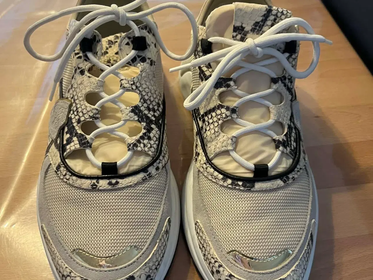 Billede 2 - Philippe Model Str 39.