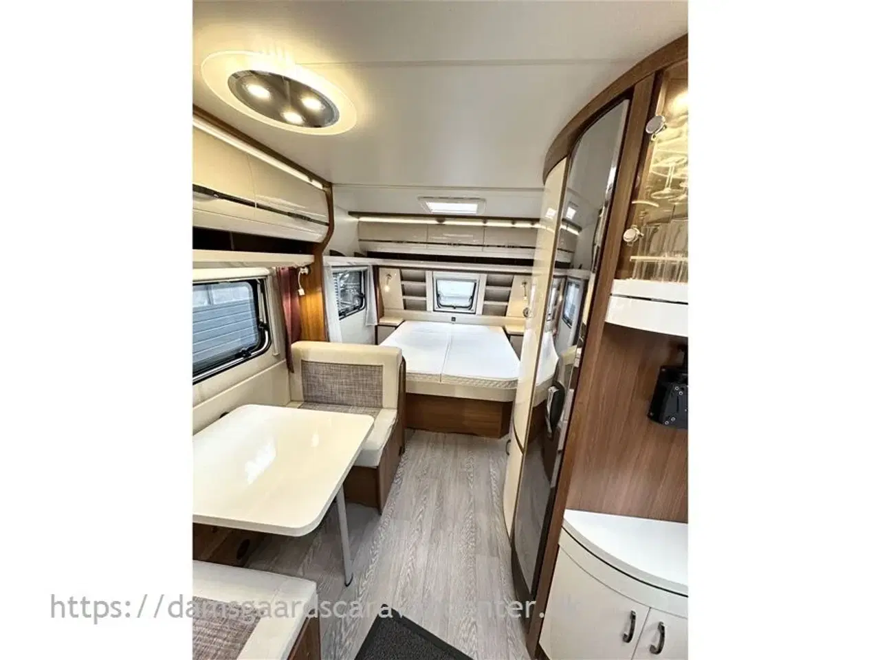 Billede 7 - 2019 - Hobby Excellent 460 SFf   Queensbed-Gulvtemp.-Mover-Telt-Markise