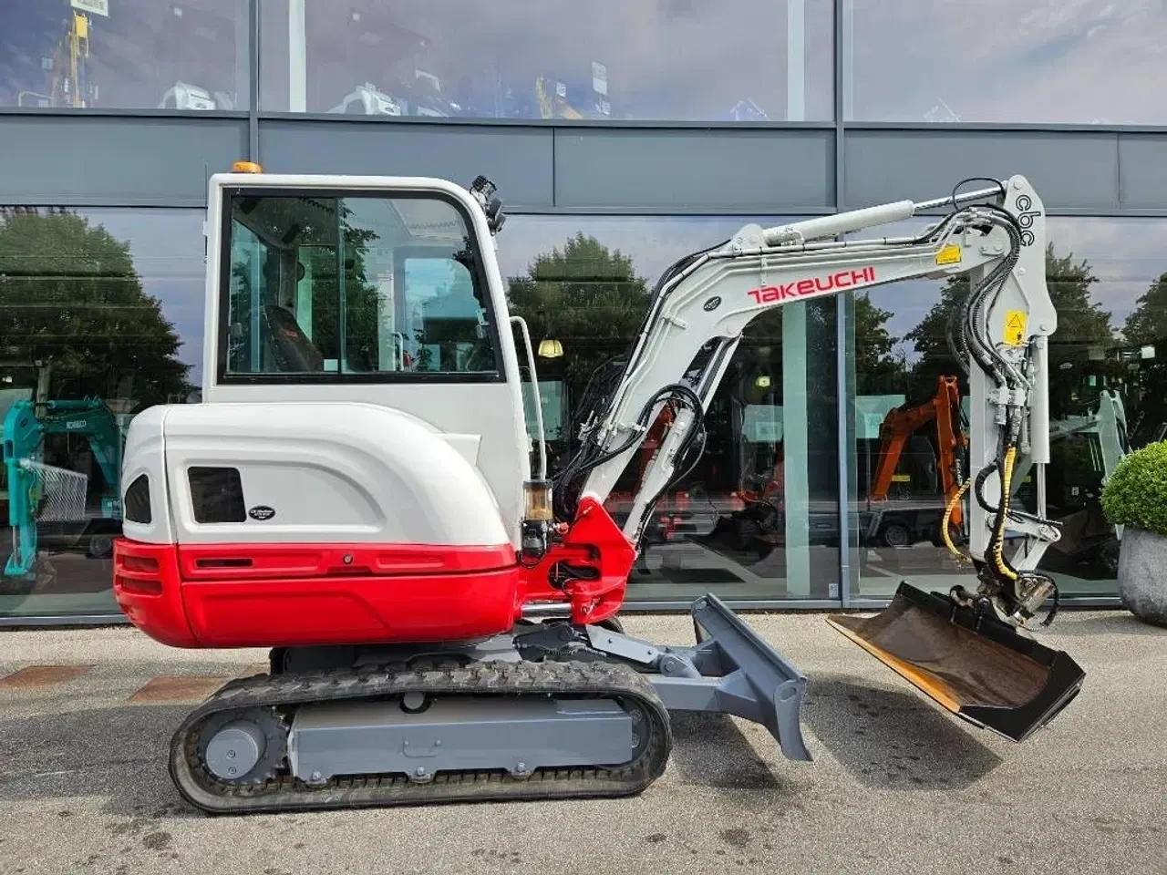 Billede 2 - Takeuchi TB 230