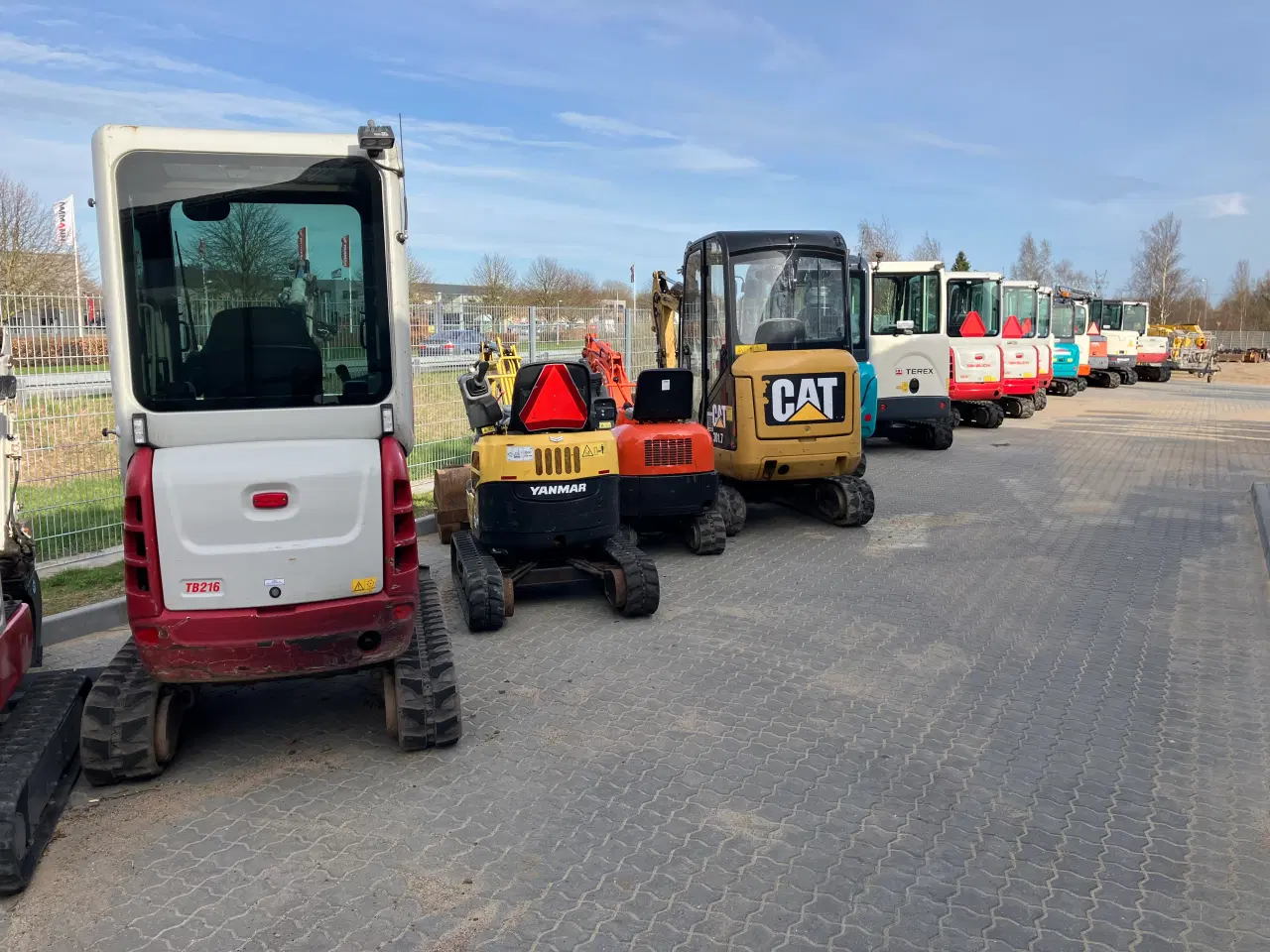 Billede 1 - CAT301.7. årg 2018.powertilt.2x propotionalstyring