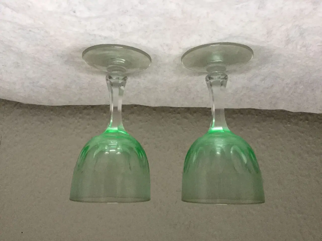 Billede 1 - 6 stk Grønne krystal vinglas.