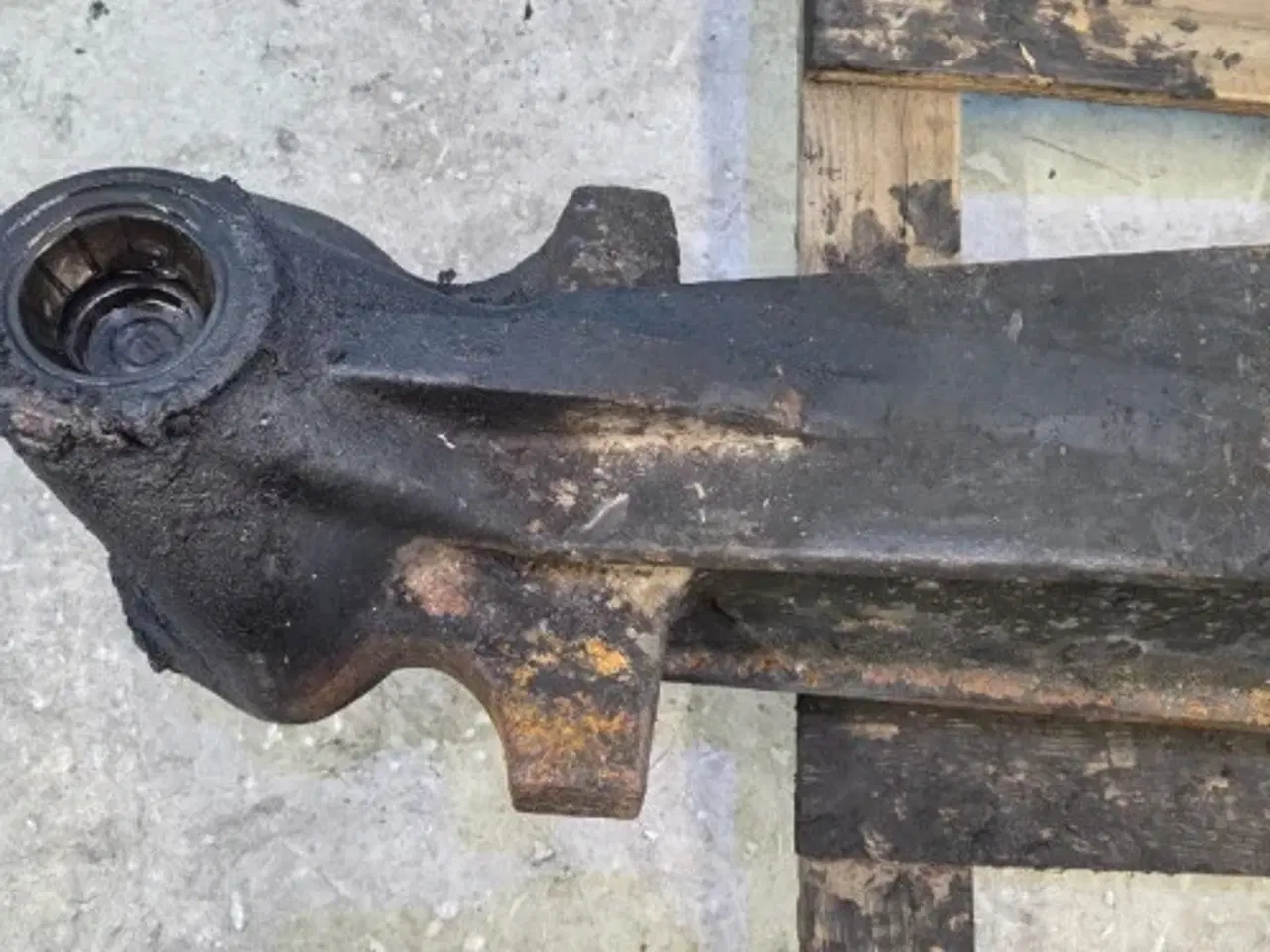 Billede 14 - New Holland LB115B Foraksel Hus 85821293