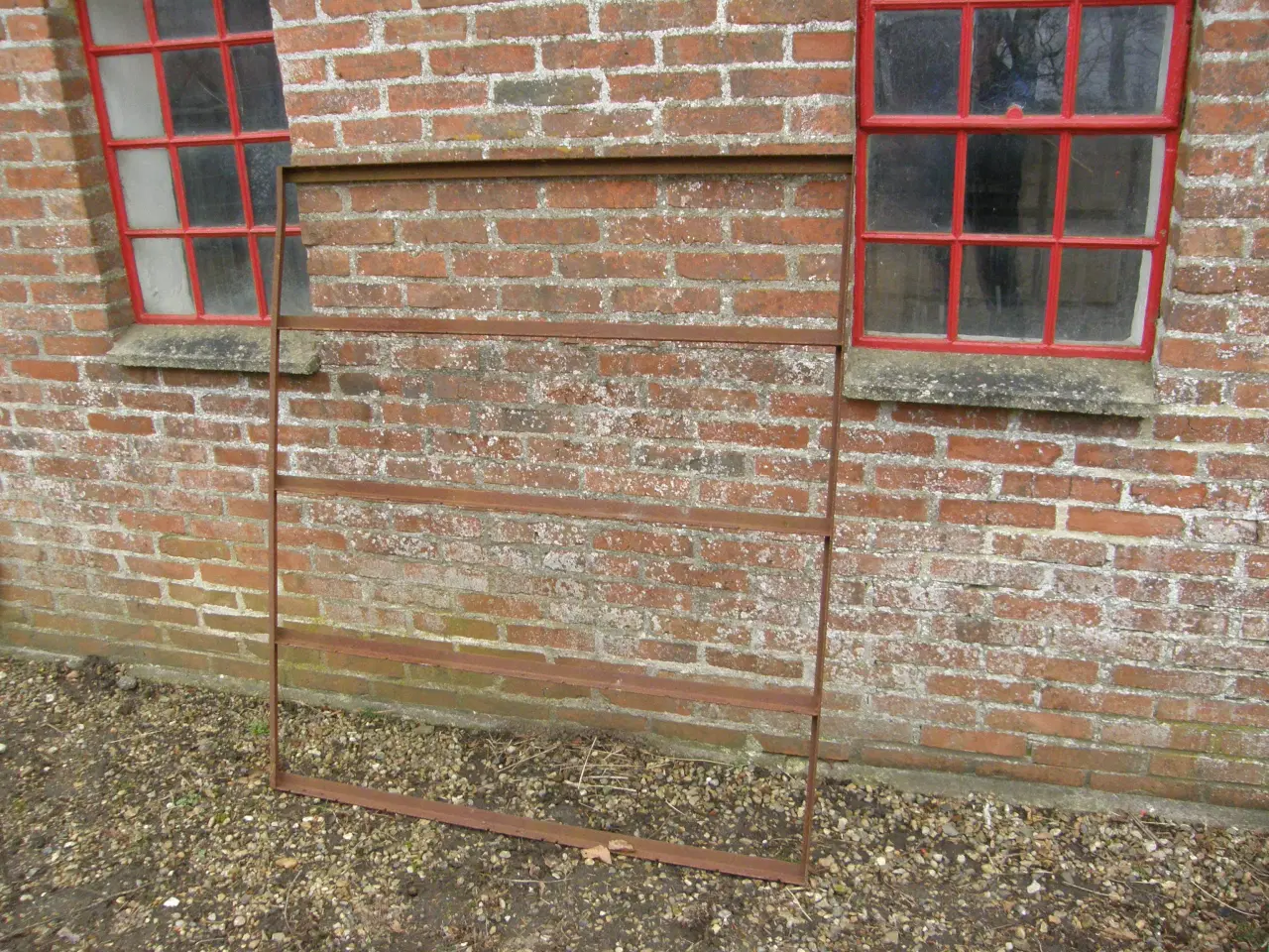 Billede 1 - Vinkeljerns ramme