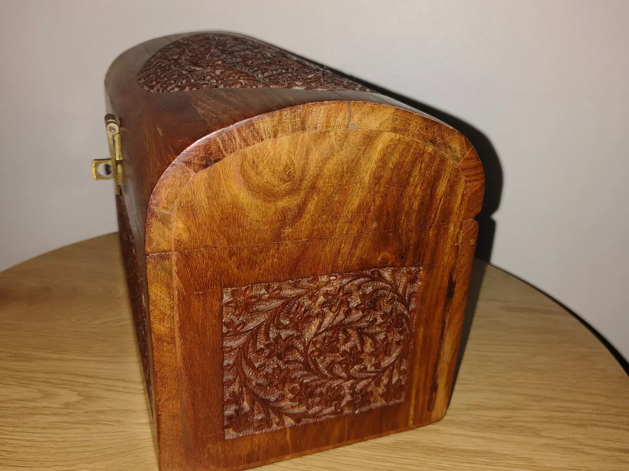 Billede 4 - Stor flot træsmykkeskrin