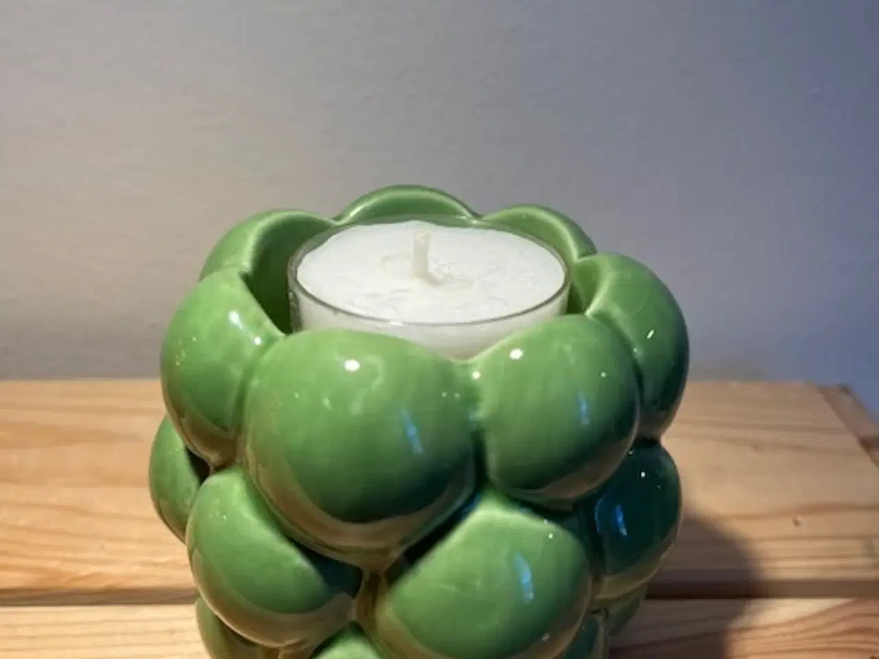 Billede 3 - Charmerende keramik: "Kramme"-sæt & grøn bobbel-st