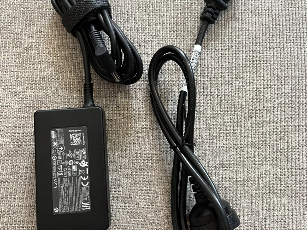 Billede 1 - HP oplader 65W 4,5mm