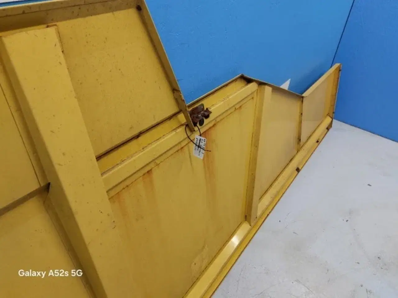 Billede 5 - New Holland TF78 Sideskærm R.  84017409