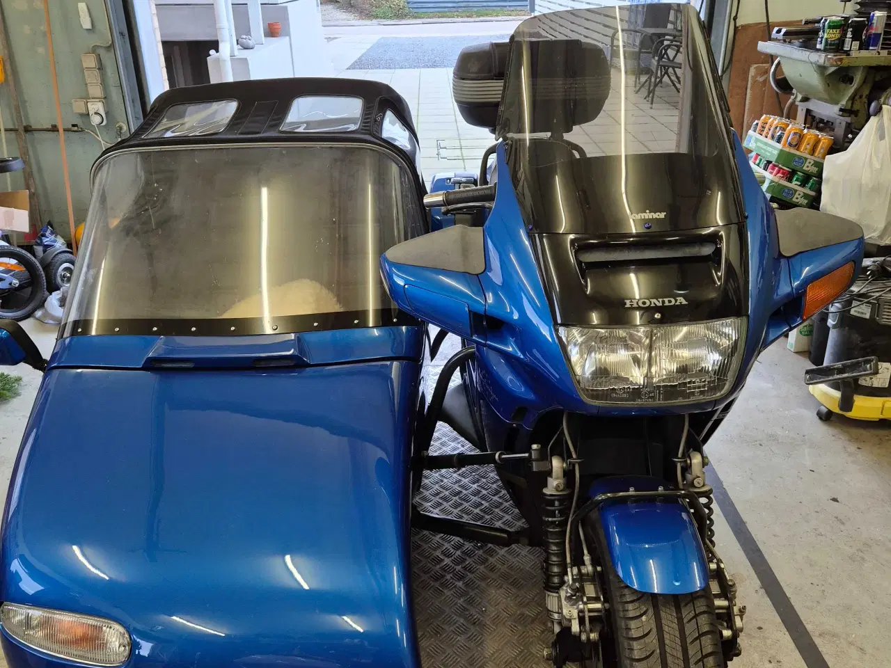 Billede 1 - Honda ST1100 med sidevogn