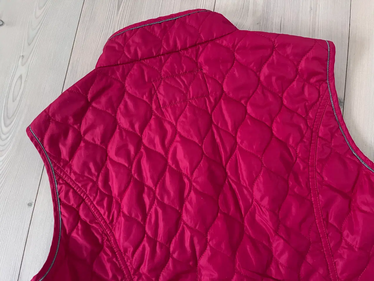 Billede 15 - Vest, Junge, Str M