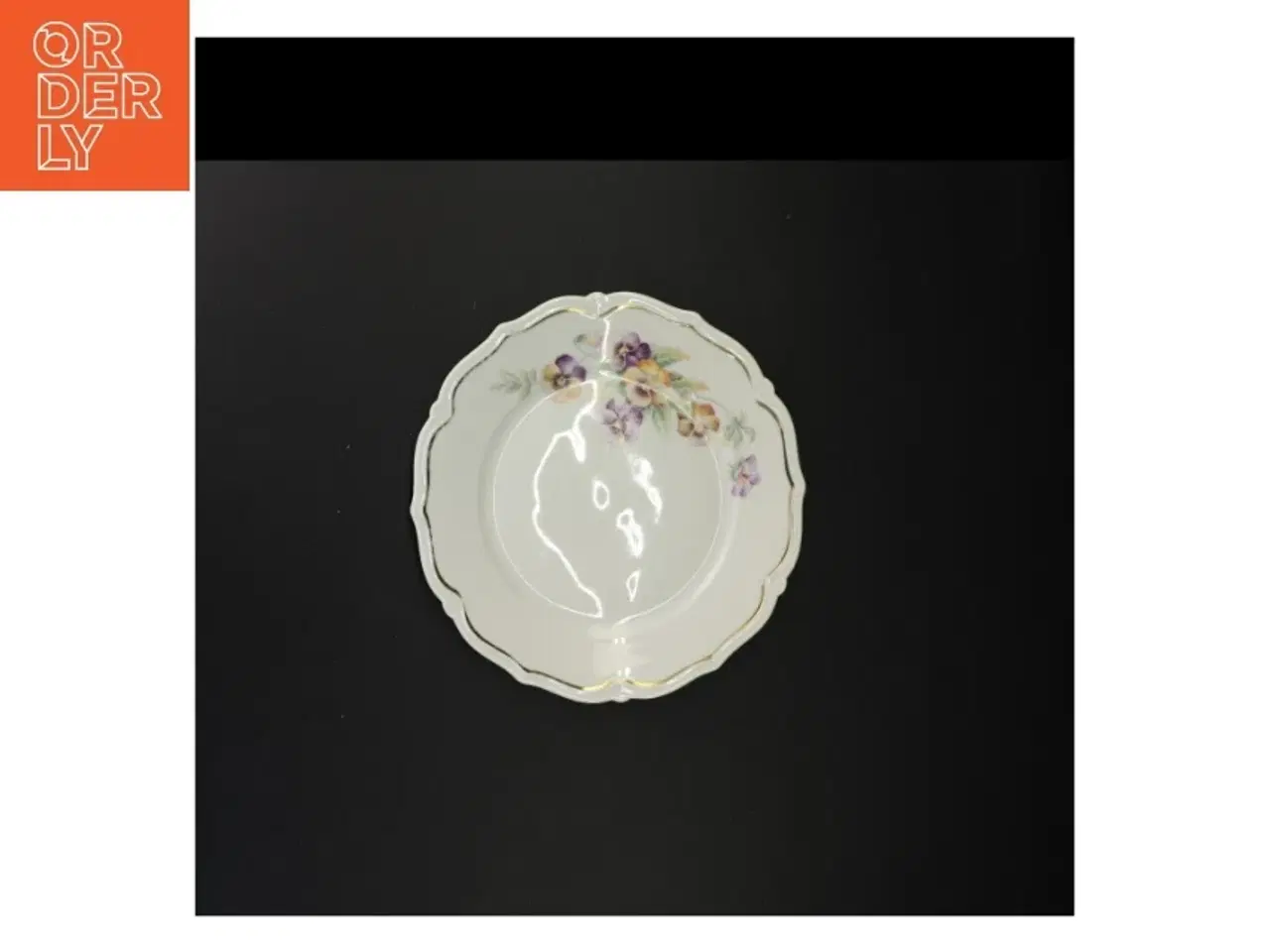 Billede 4 - Vintage porcelænstallerkener med blomstermotiv fra Bavaria (str. Diameter 21 cm)