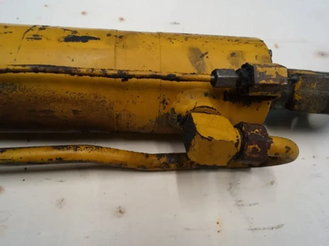 Billede 3 - Hydrema 807 Styrecylinder 330325