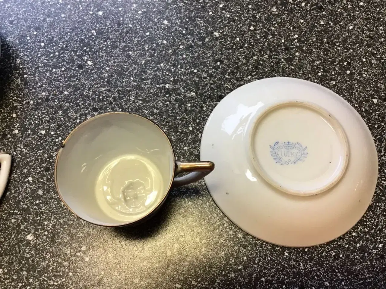 Billede 2 - 3 japanske kopper med underkop