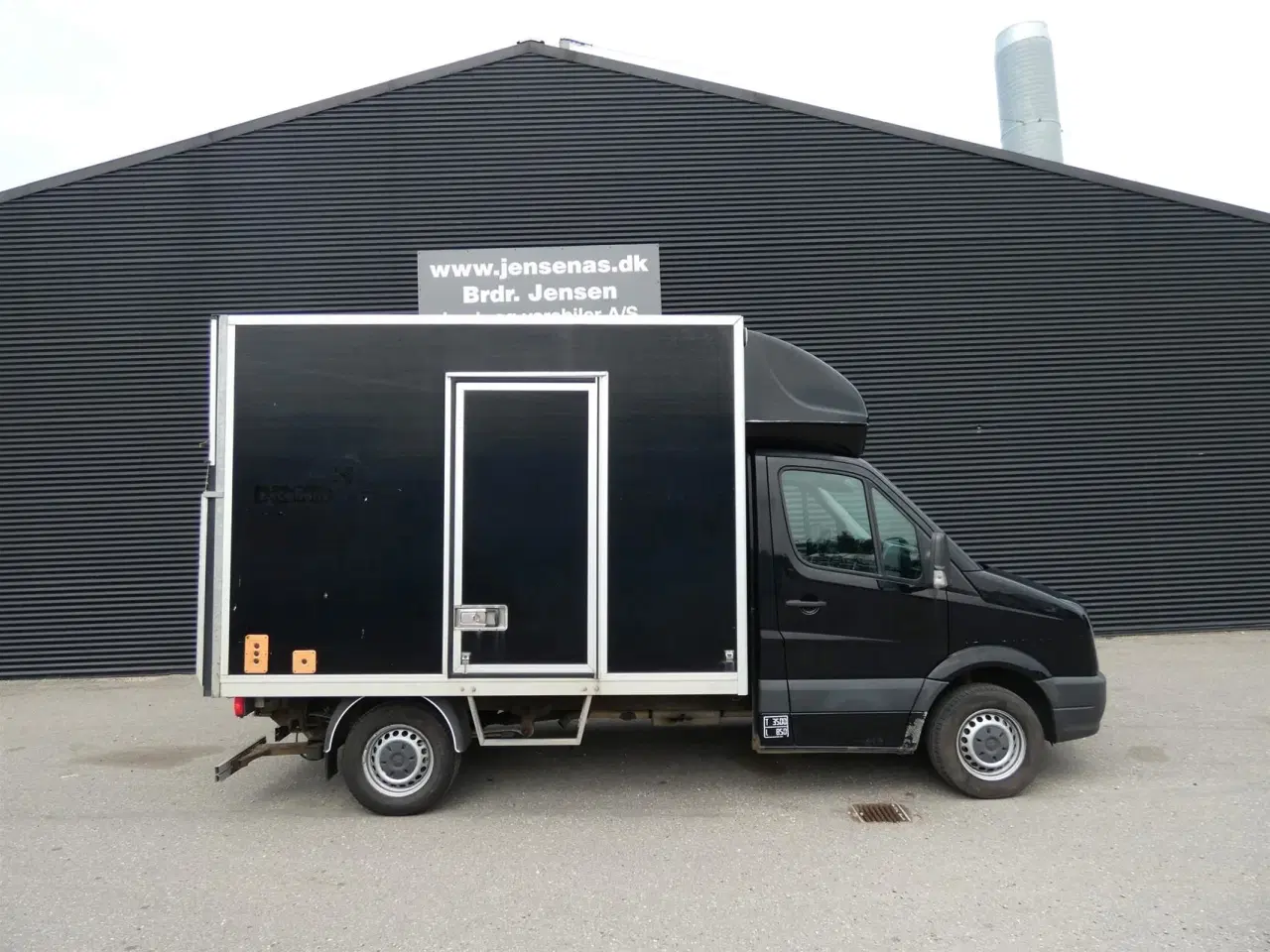 Billede 1 - VW Crafter Alukasse m.lift 2,5 TDI Brobil 163HK Ladv./Chas. Man.