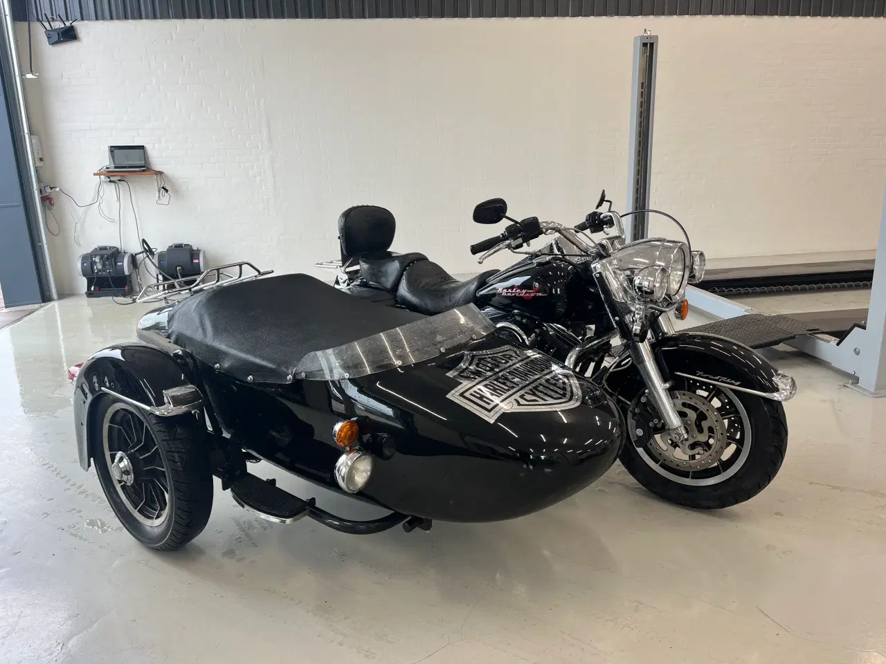 Billede 1 - Harley-Davidson Road King med sidevogn