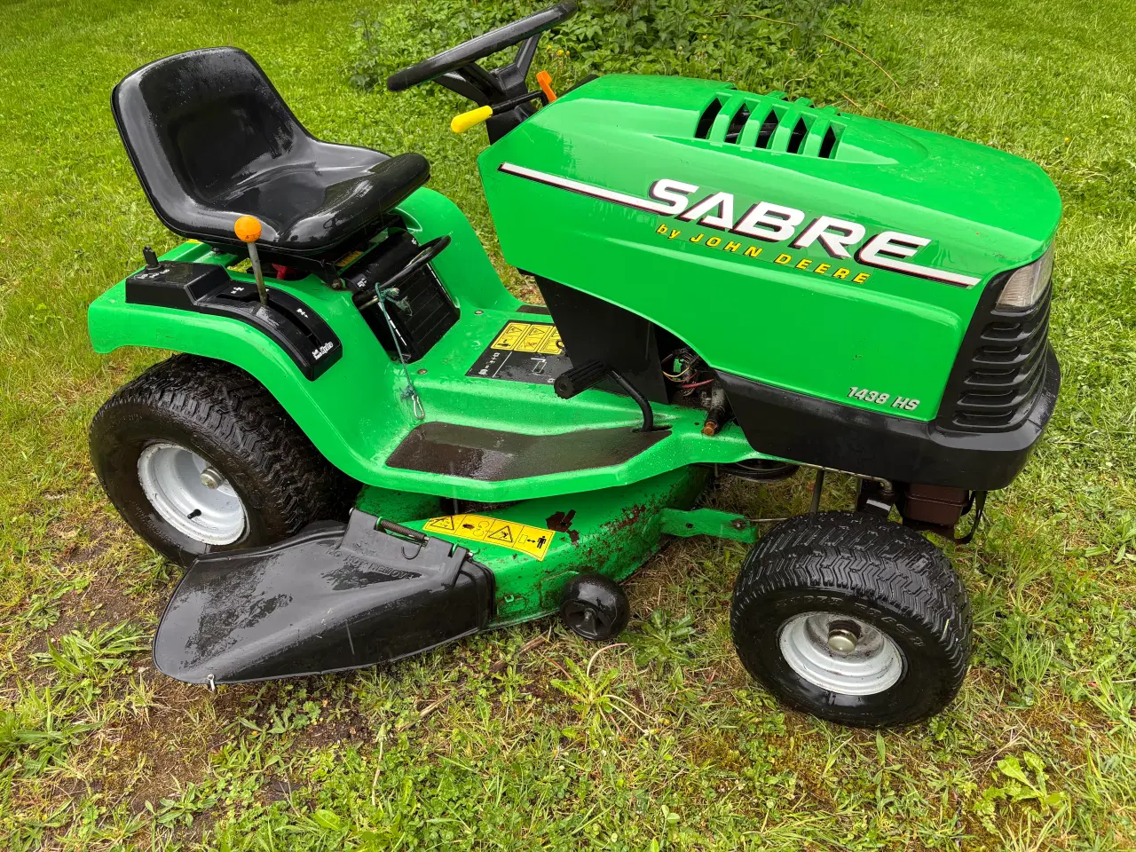 Billede 1 - Plæneklipper John Deere