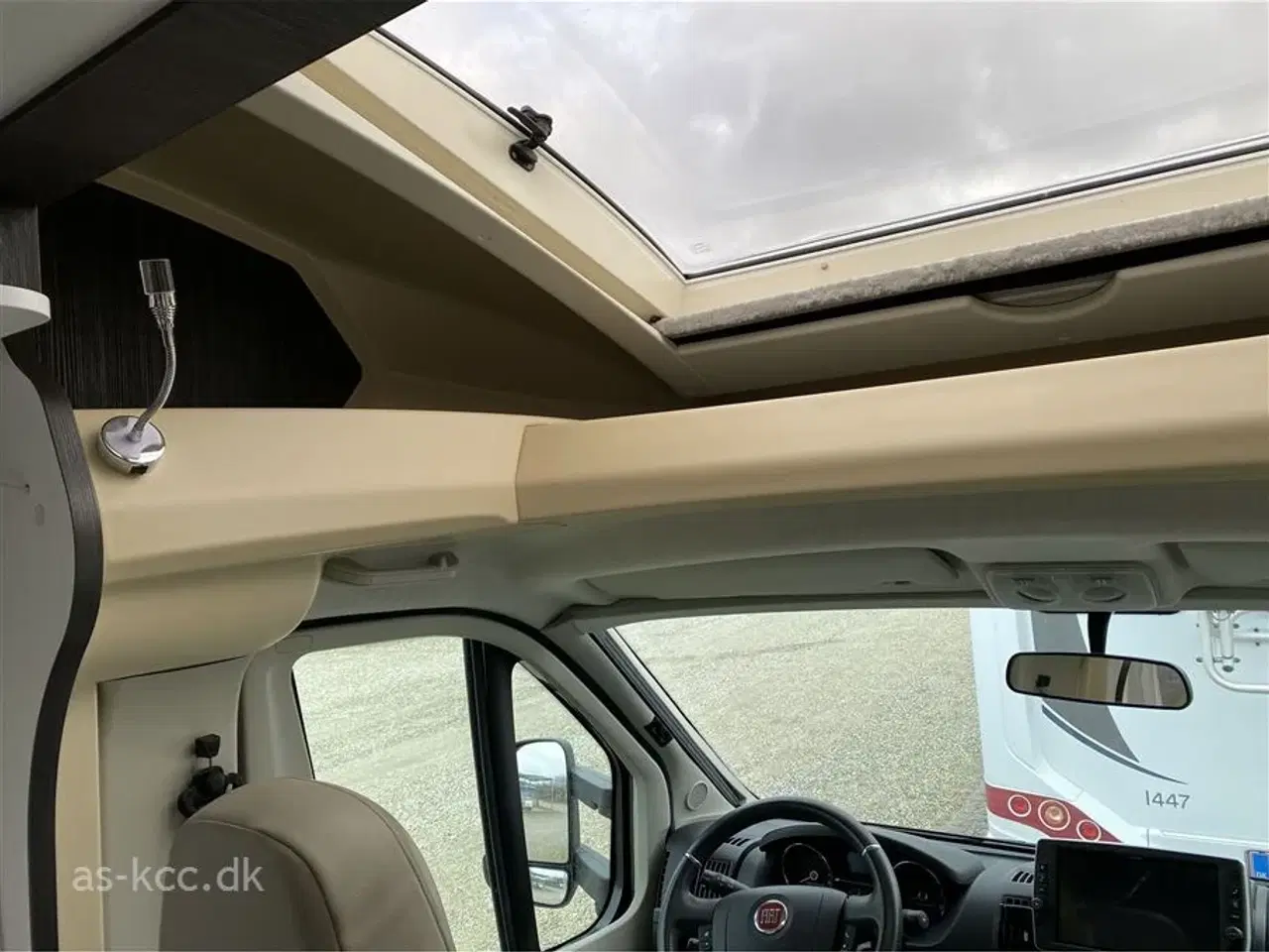 Billede 8 - 2020 - Benimar Mileo 287 Benimar Mileo 287 Face to Face model.