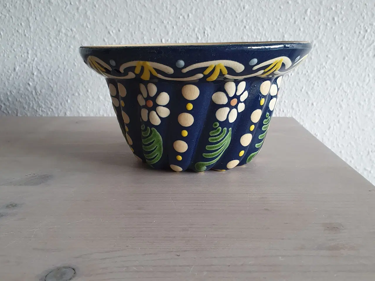 Billede 1 - Retro randform keramik