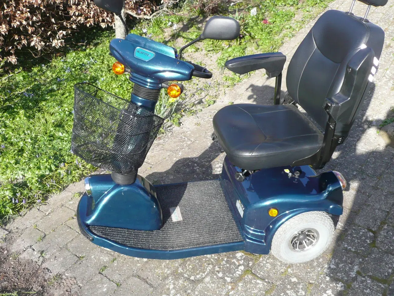 Billede 1 - Næsten ny El-scooter af mrk. Karma (nypris 22.995)
