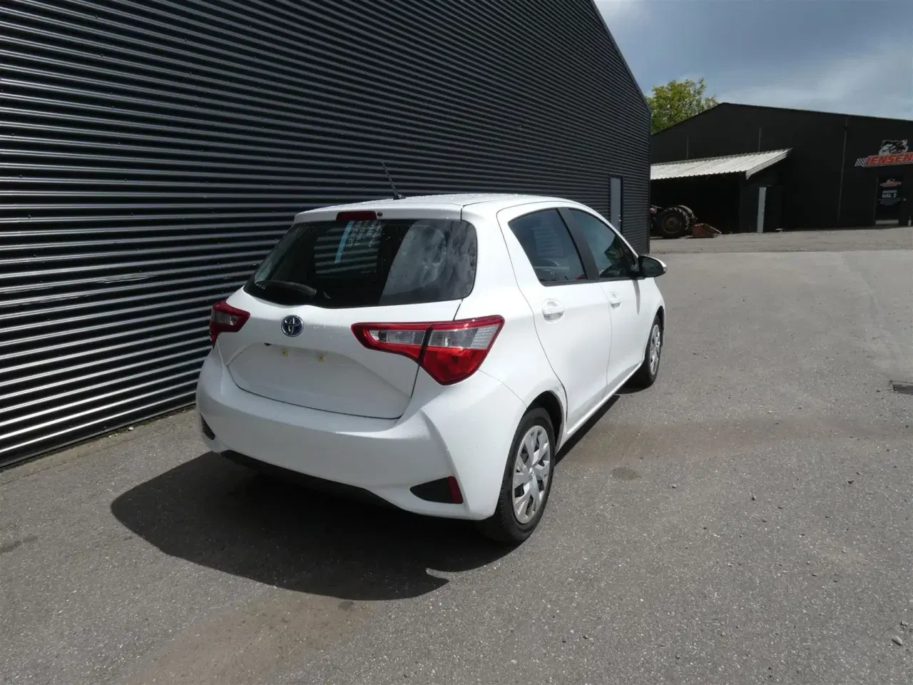 Billede 5 - Toyota Yaris 1,5 Hybrid H2 E-CVT 100HK 5d Trinl. Gear