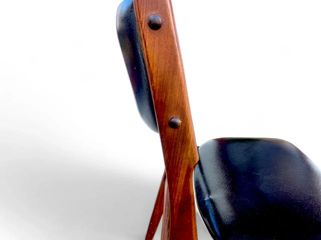 Billede 6 - Et par - Vintage spisebordsstole i massiv teak
