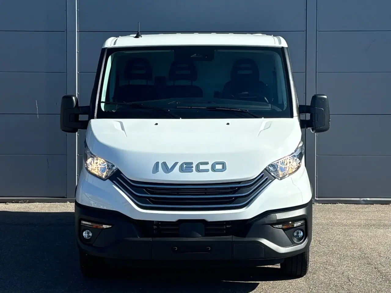 Billede 2 - Iveco Daily 2,3 35S16 9m³ Van AG8
