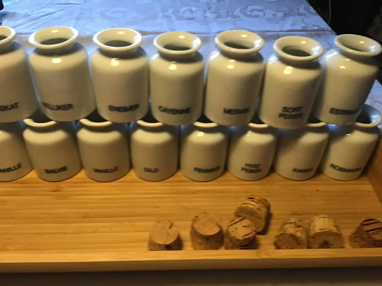 Billede 3 - 18 stk. EvanTrio Krydderkrukker.