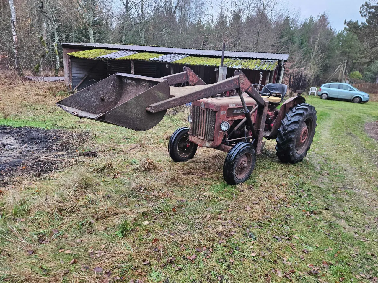 Billede 1 - IH B 414 traktor med frontlæsser