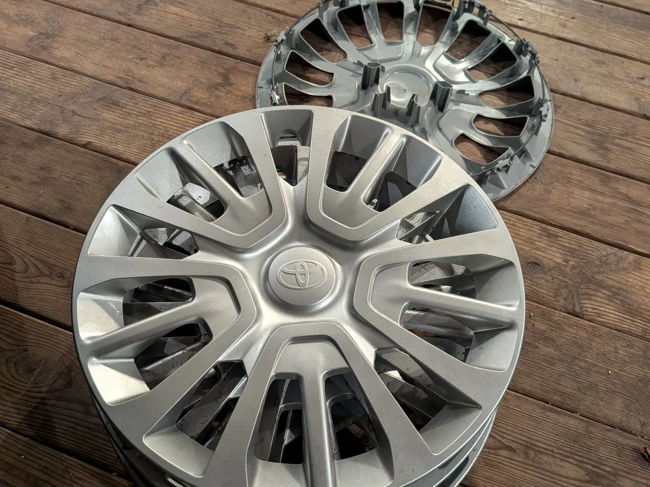 Billede 2 - Hjulkapsler Toyota 16" 4stk