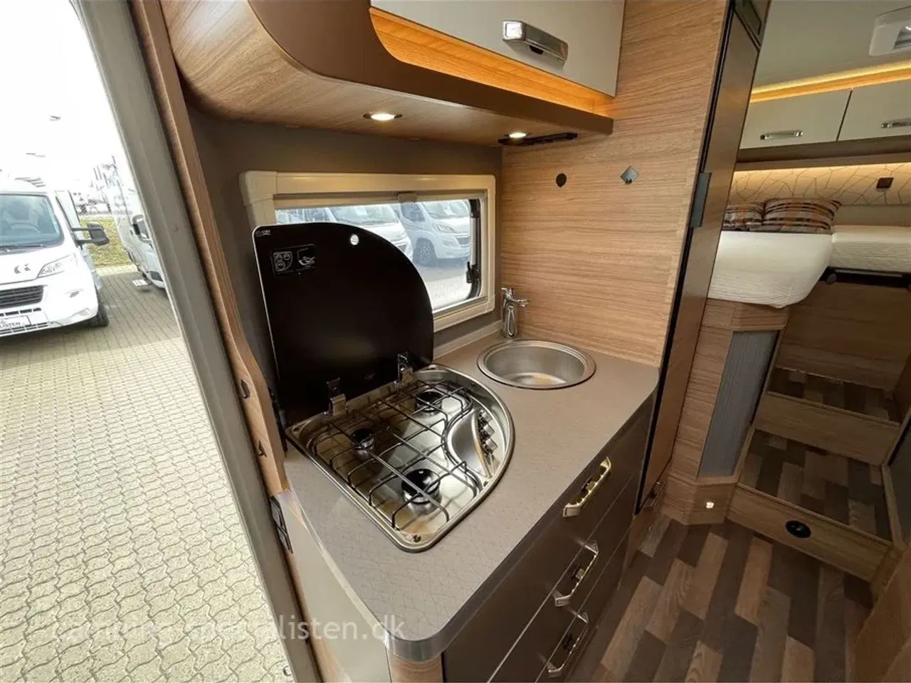 Billede 6 - 2025 - Weinsberg CaraCompact 600 MEG   Så god som ny - med masser af udstyr - Weinsberg Pepper 600 MEG 2025 - Kan nu opleves hos Camping-Specialisten i Silkeborg