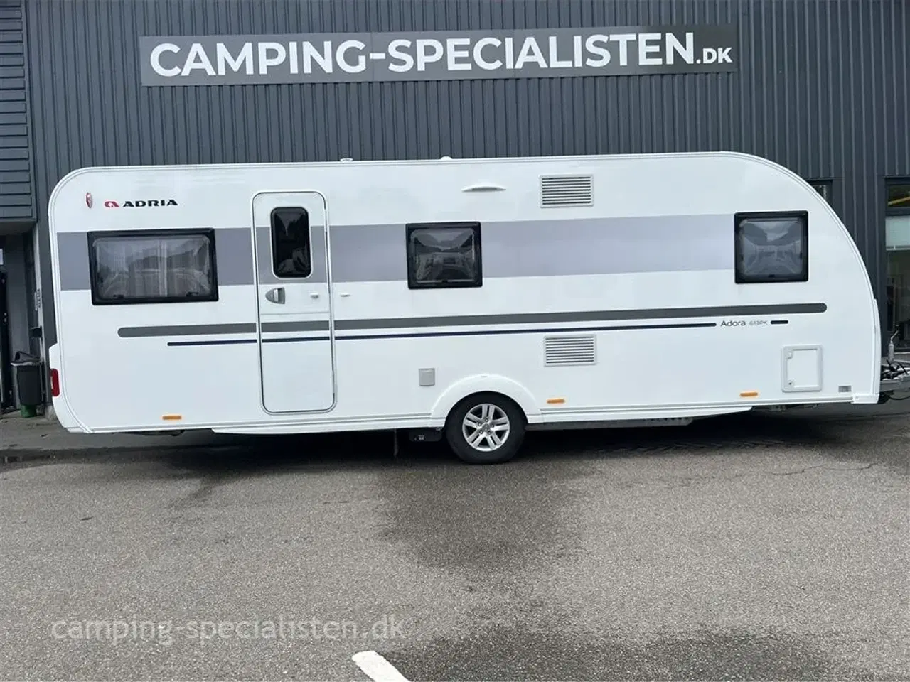 Billede 1 - 2019 - Adria Adora 613 PK   2019 Adria Adora 613 PK - se den nu hos Camping-Specialisten.dk