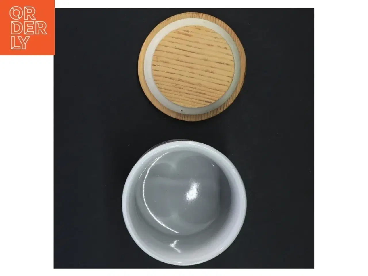 Billede 5 - Krukker med trælåg (str. 13 x ø 9,5 cm)