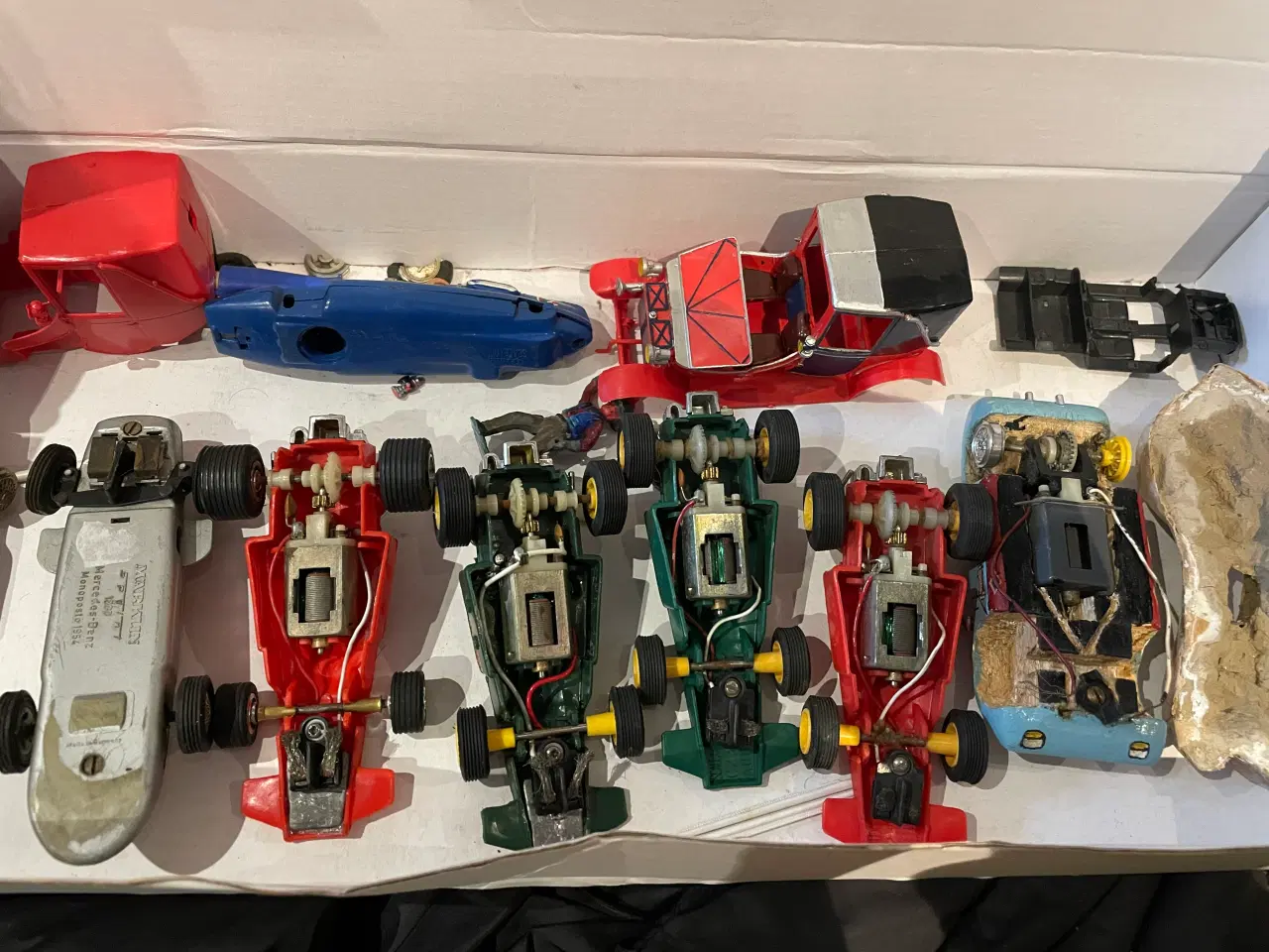 Billede 4 - Gl. racerbane forsk. biler