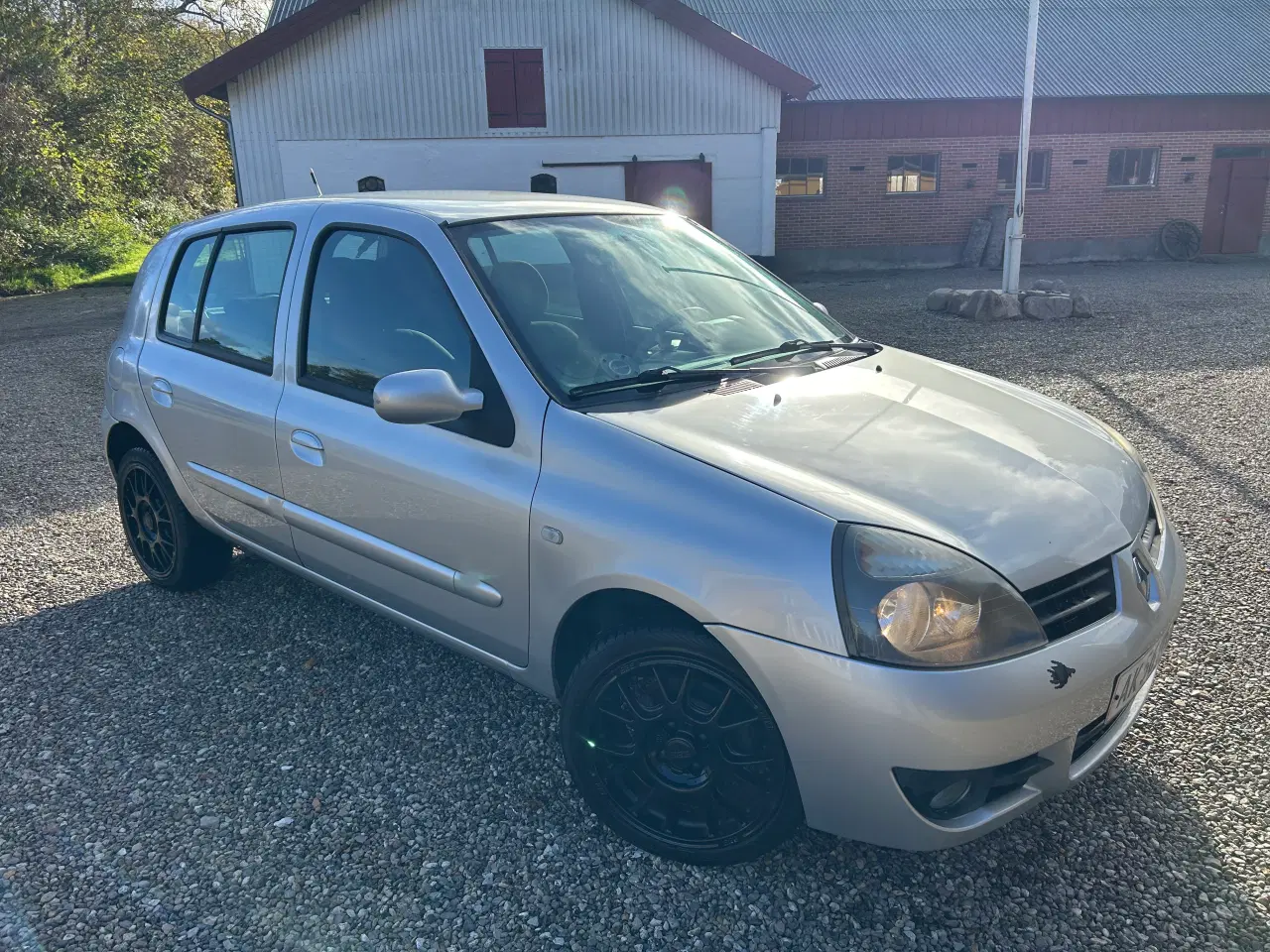 Billede 5 - Fræk Clio søger nyt hjem