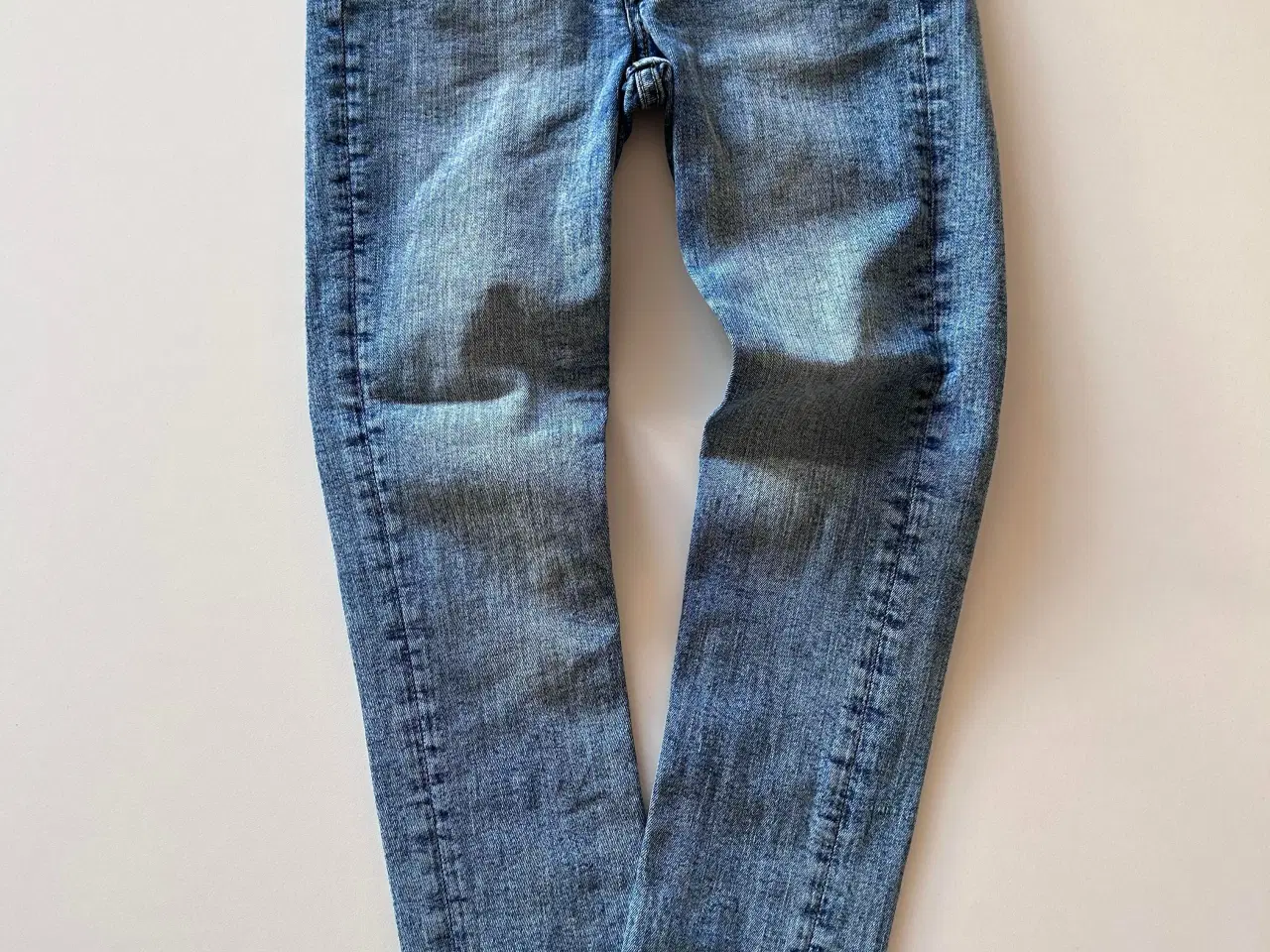 Billede 1 - H&M skinny fit stretch jeans, str. 134 - NYE!