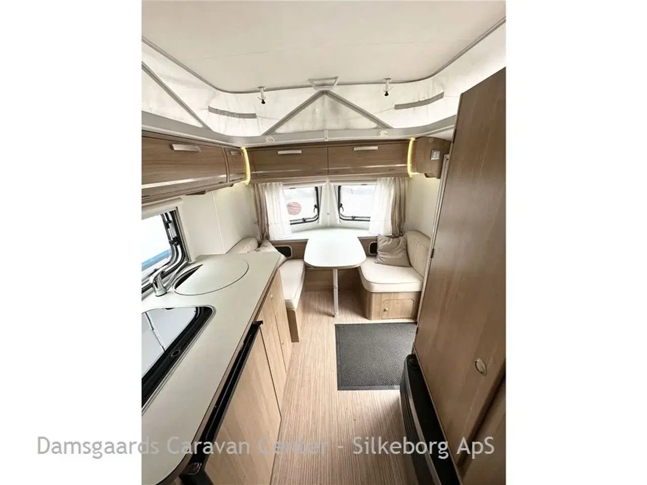 Billede 8 - 2013 - Hymer Touring Familia 310   Thule Omnistore markise - Hæve/sænketag