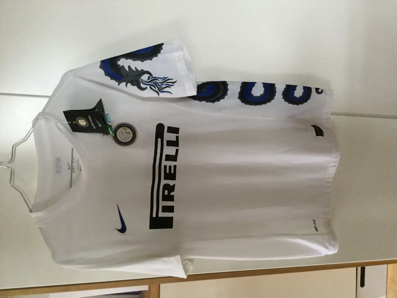 Billede 1 - Inter fodbold trøje. 