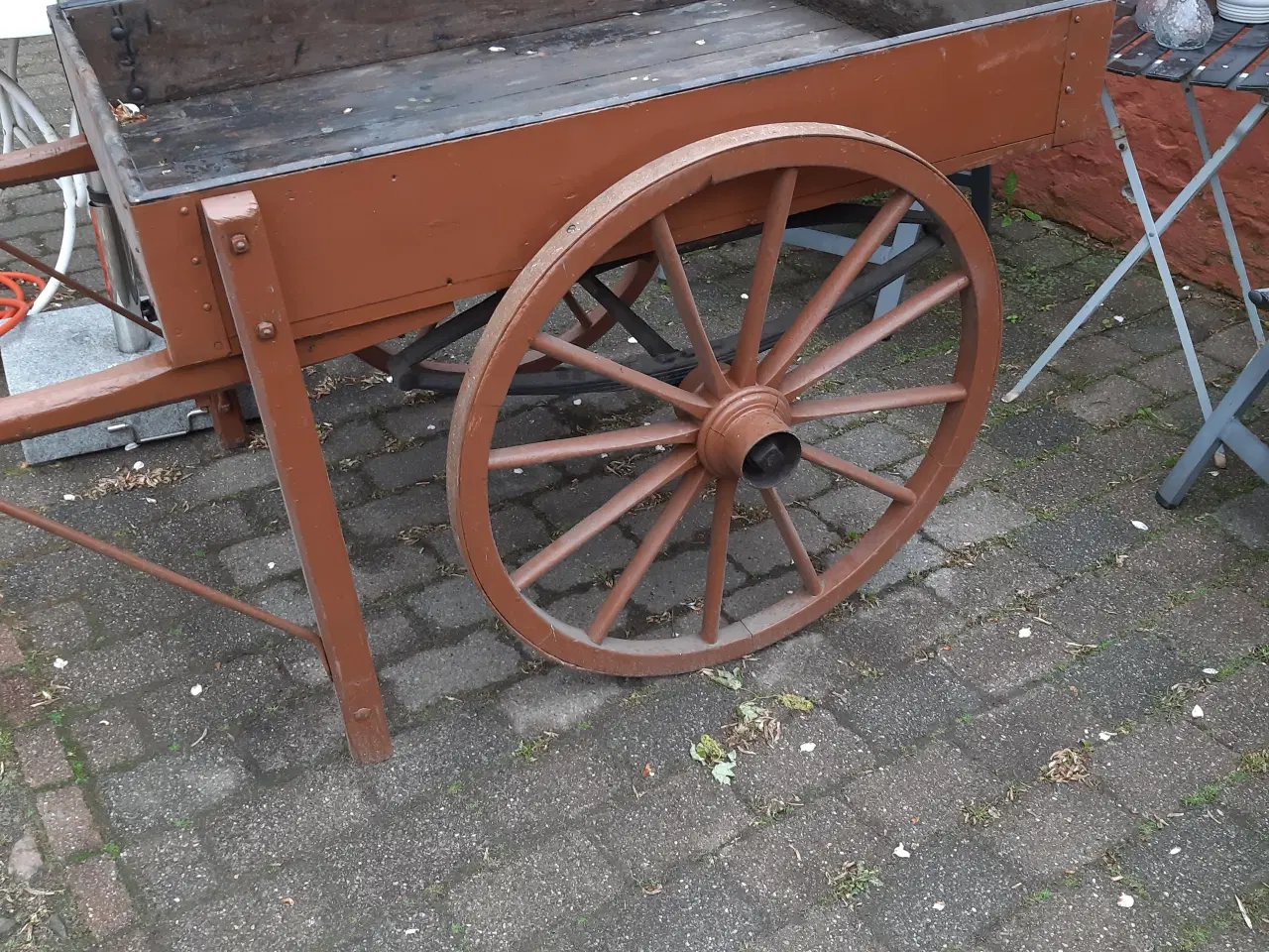 Billede 1 - Gammel trækvogn