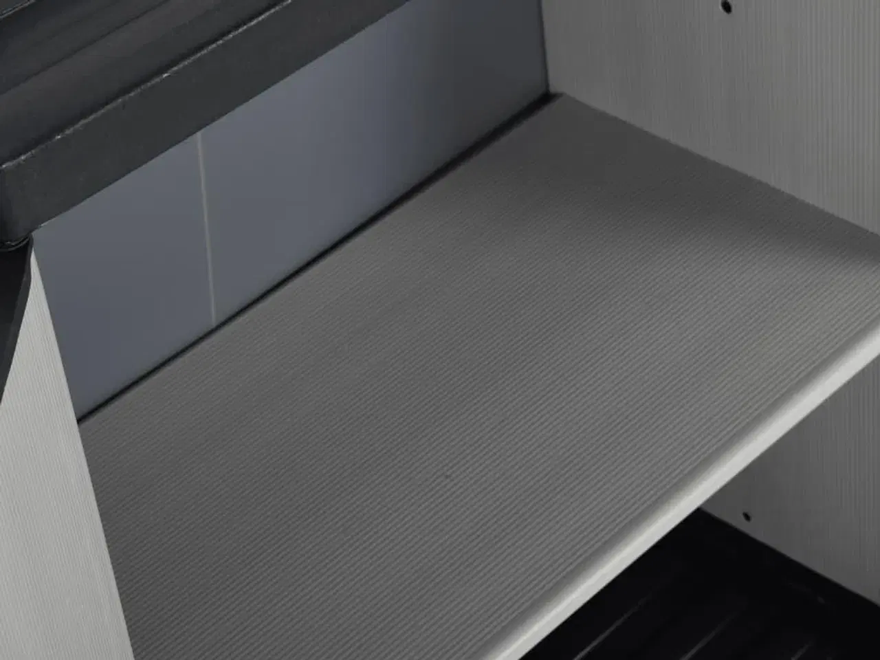 Billede 7 - Opbevaringsskab til haven 68x40x85 cm 1 hylde grå og sort