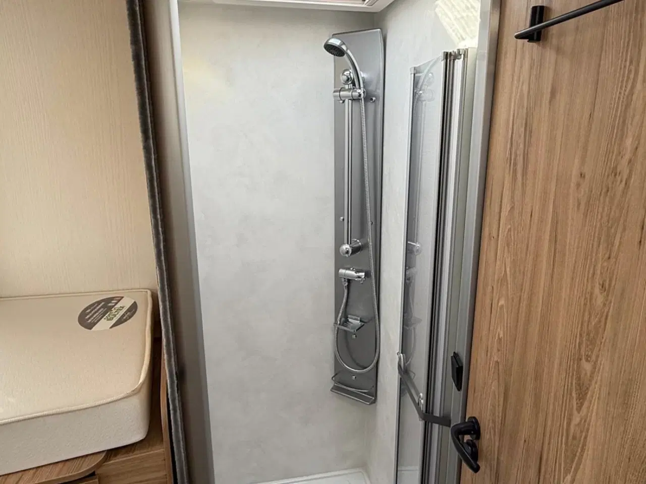 Billede 2 - Pilote P 746 FGJ Évidence