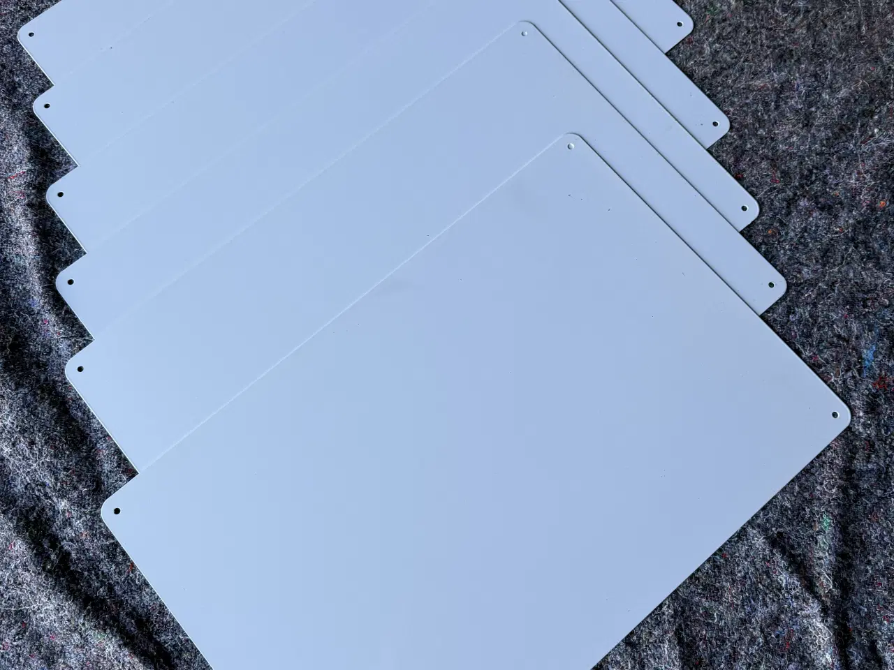 Billede 2 - 6 hvide Whiteboard/magnettavler m. hjørnehuller