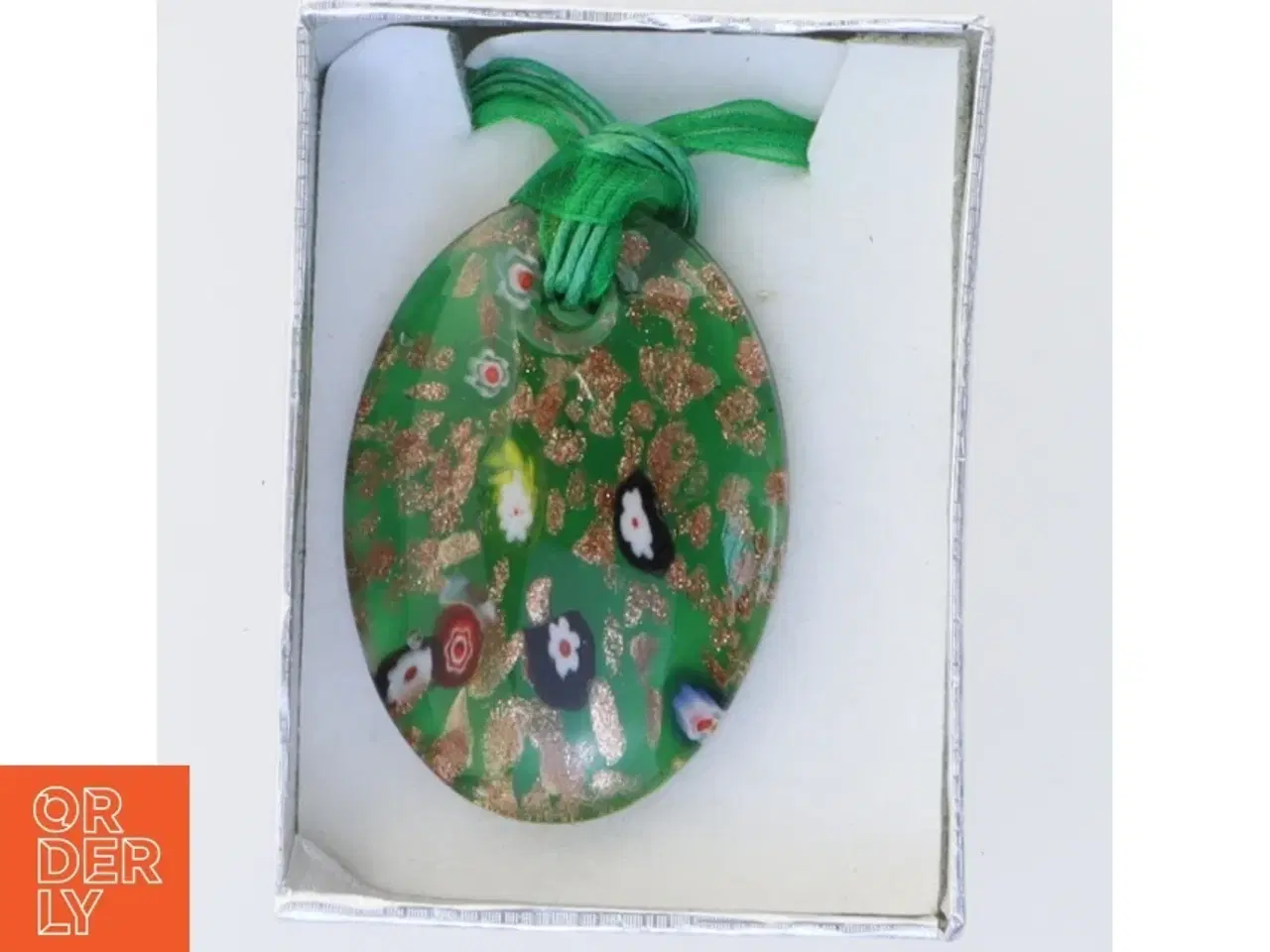 Billede 1 - Halskæde med håndlavet italiensk glassmykke (str. Kasse 9 x 6 cm)